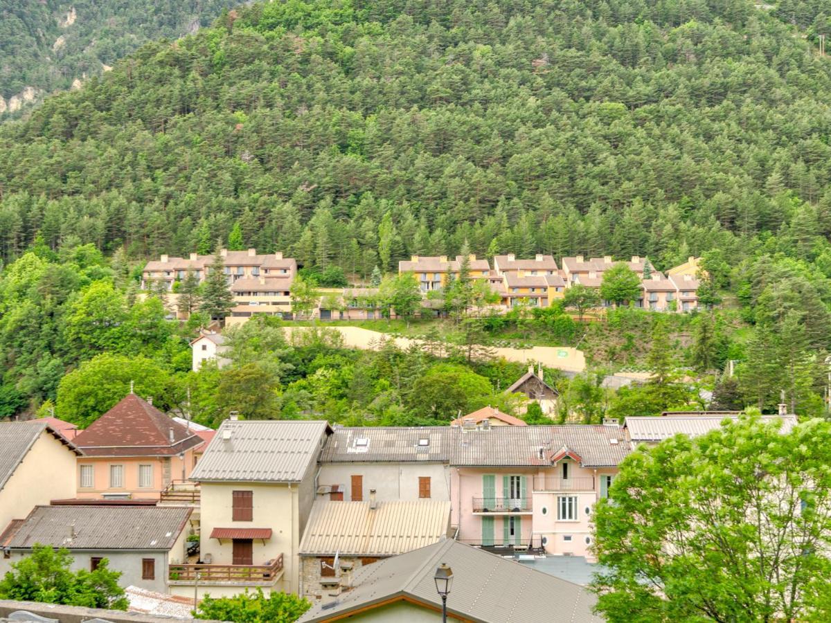 Vacanceole - Residence Les Gorges Rouges Guillaumes Exterior foto